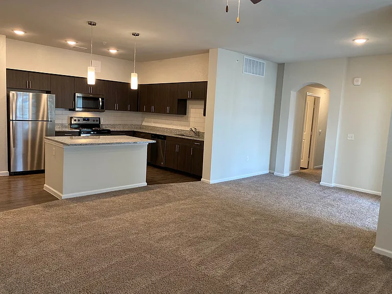 Eastridge — Photo 113