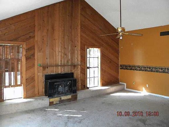 3rd image of 6012 Scarlet Leaf Dr