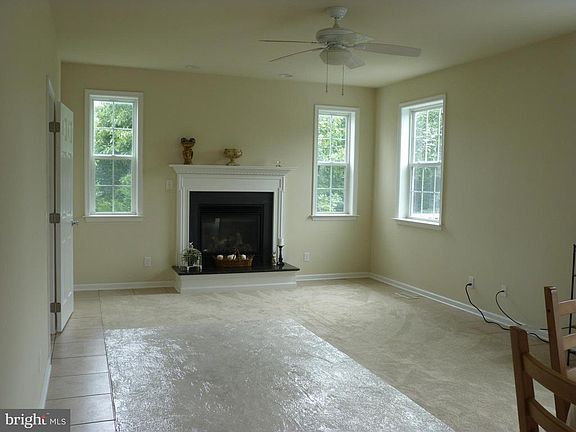 5th image of 143 Helens Dr