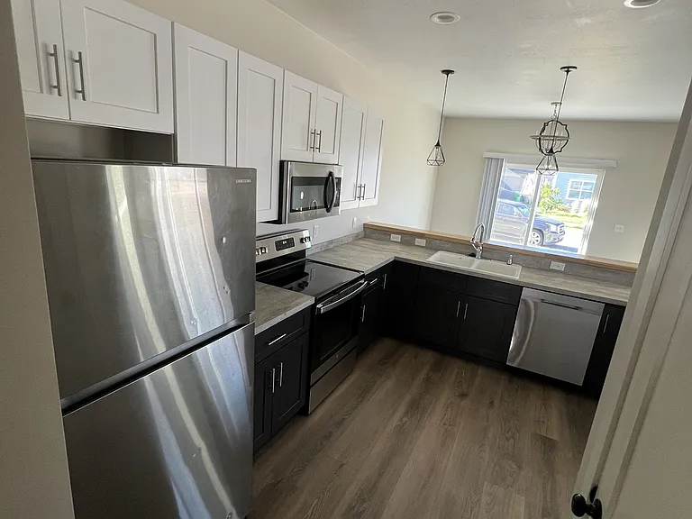 1185 Abigail Ln #A — Photo 8