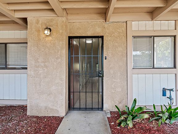 3rd image of 1745 Los Feliz Dr APT 2