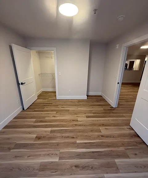 142 N Hines St — Photo 8