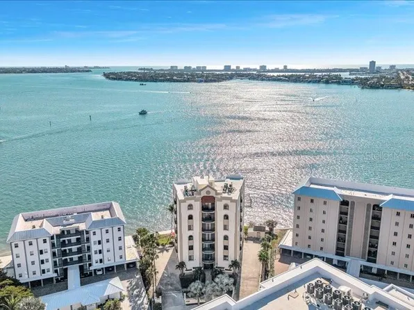 378 Golden Gate Point #6, Sarasota, FL 34236