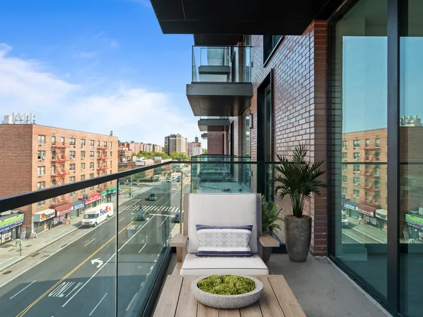 88-11 179th Place image 1 of 8