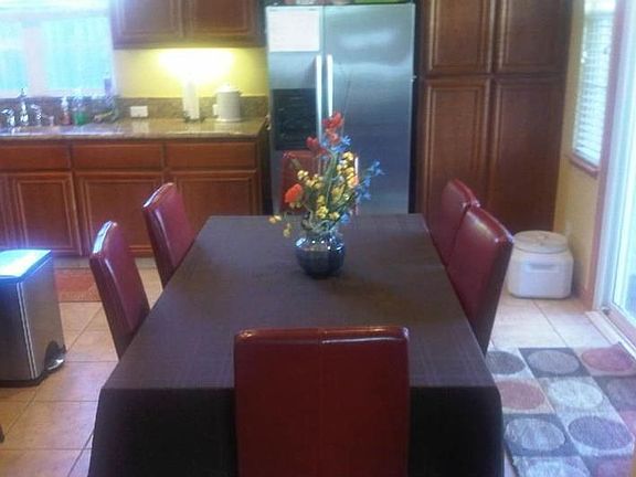 Eat In Kitchen With Lots Of Storage!