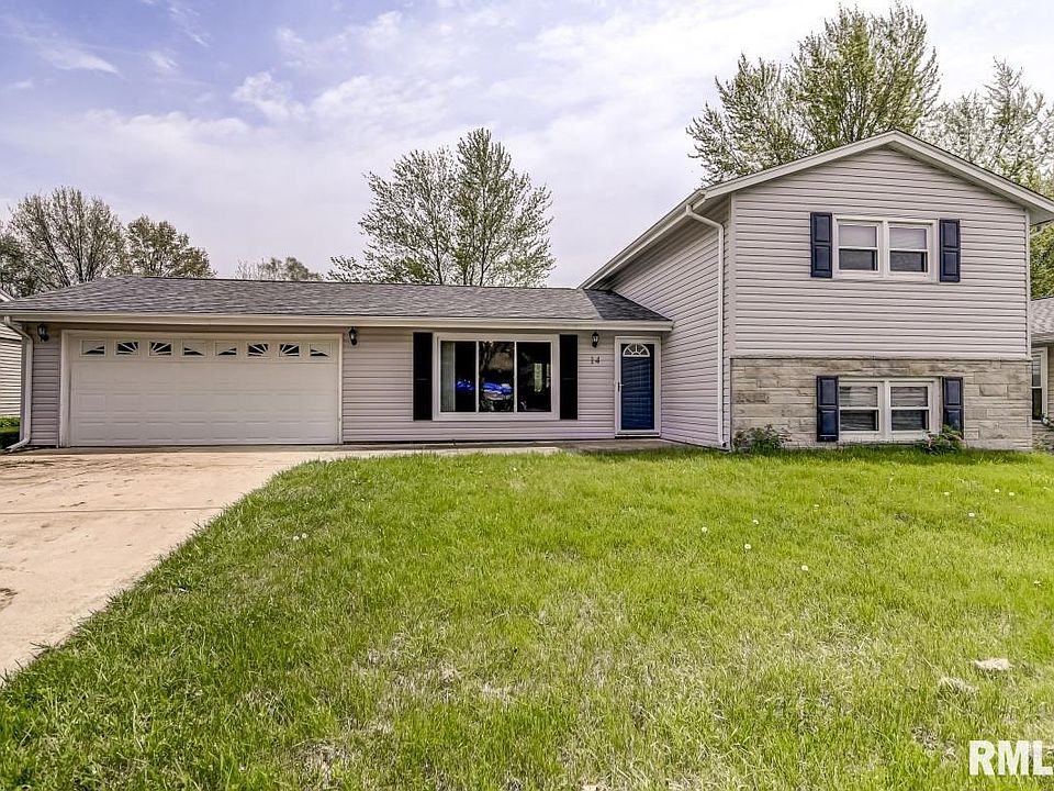 1st image of 14 Pinto Dr