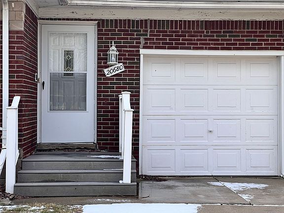3rd image of 20680 Woodcrest St