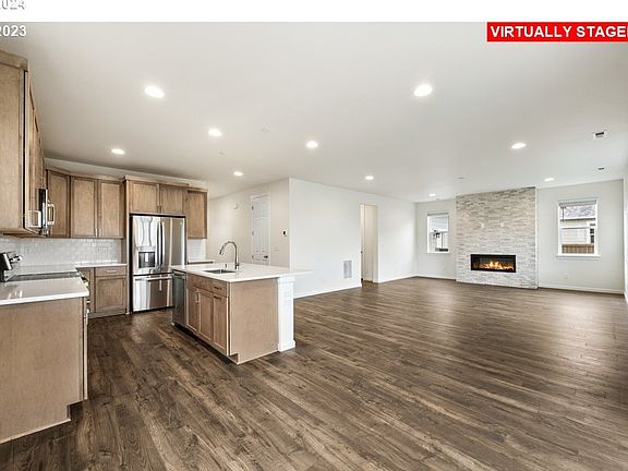5th image of 13524 NE 116th St