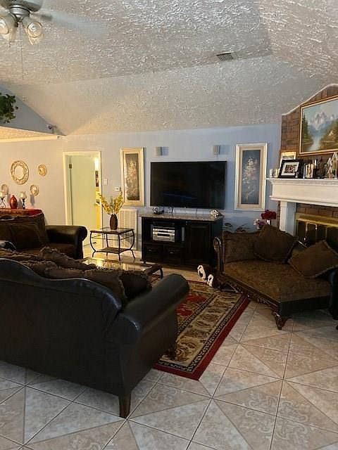 1st image of 8807 Beckford Dr