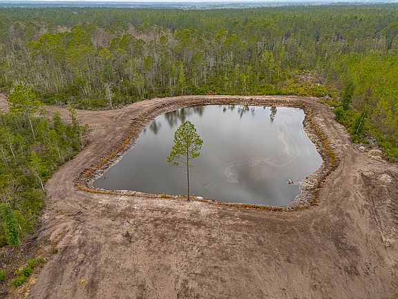 4th image of 918 Chimney Rock Rd