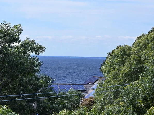 222 Sippewissett Road, Falmouth, MA 02540