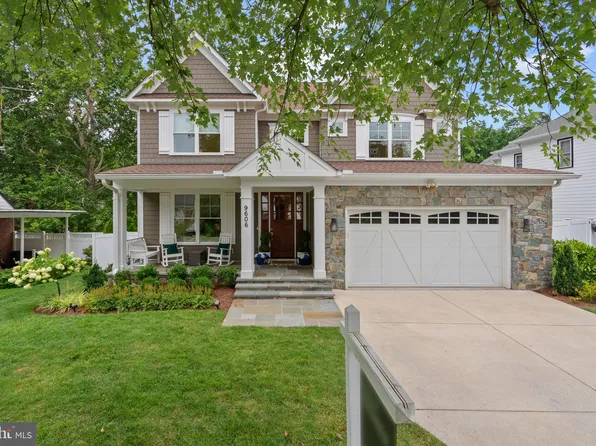 9606 Singleton Dr, Bethesda, MD 20817