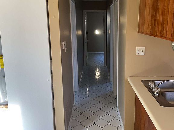 3rd image of 693 Jill Ln APT B