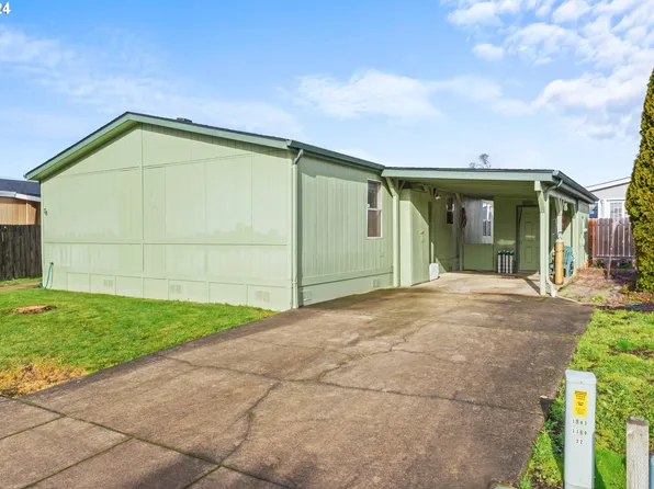 700 N Mill St Unit 78, Creswell, OR 97426