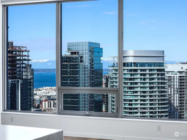 1808 Minor Avenue #PH202, Seattle, WA 98101