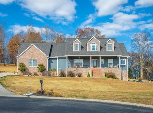 360 Looneys Creek Dr, Powells Crossroads, TN 37397
