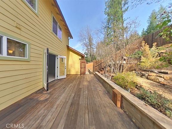 4th image of 14274 Regina Way