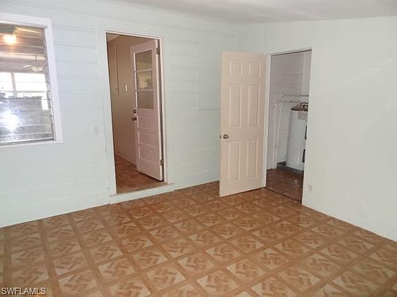 3rd image of 277 Delray Ave