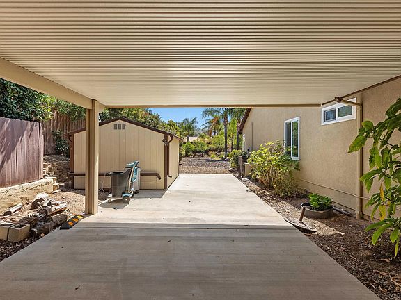 5th image of 16759 Open View Rd