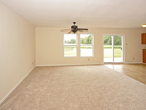 5th image of 1221 Boulder Ln