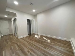 623 38th St, Union City, NJ 07087