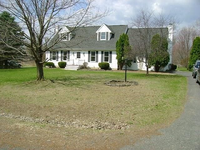 1st image of 43 Grandview Dr
