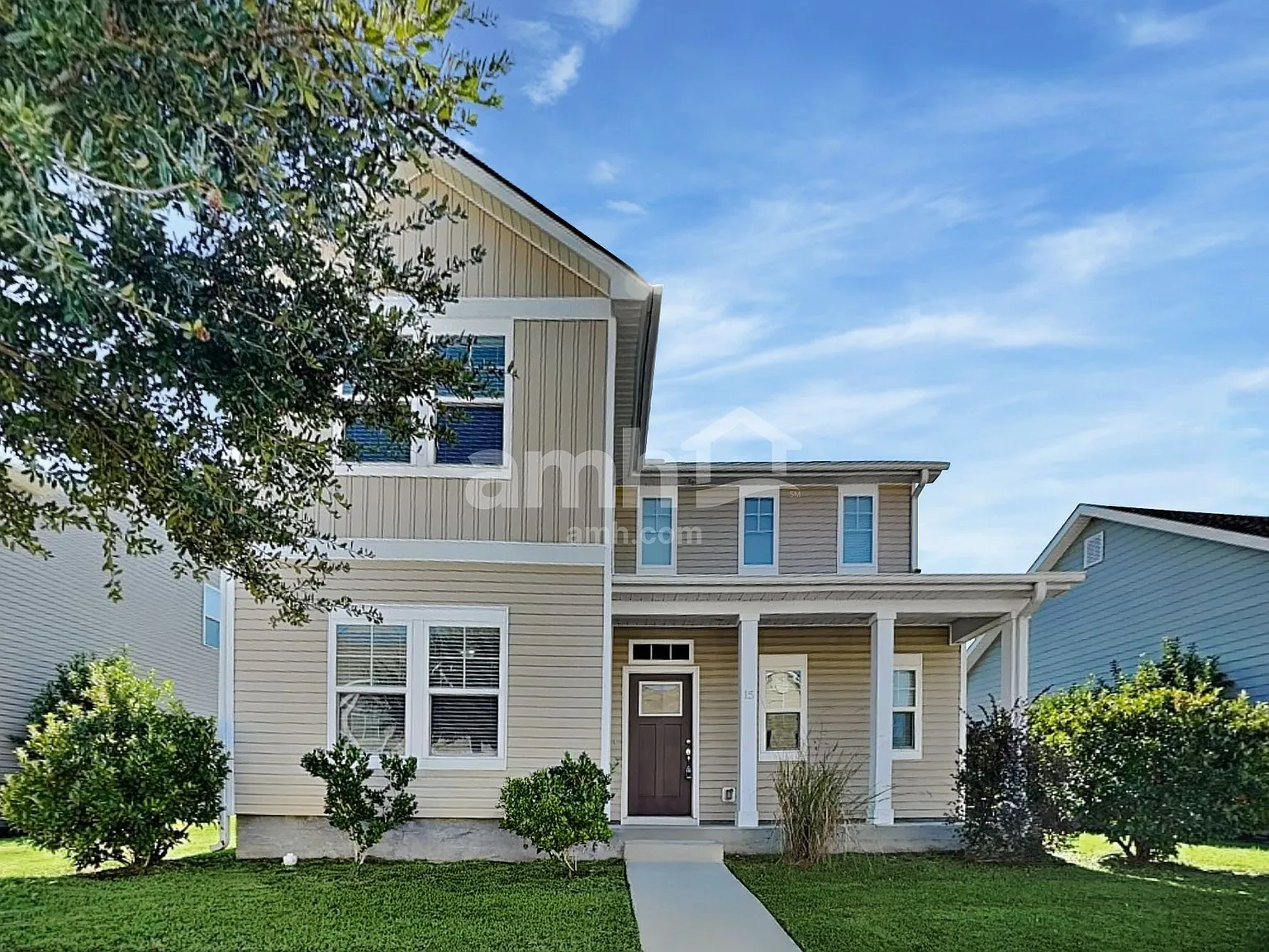 4 bed, 2.5 bath, 2138 sqft, $2,300 — Photo 1