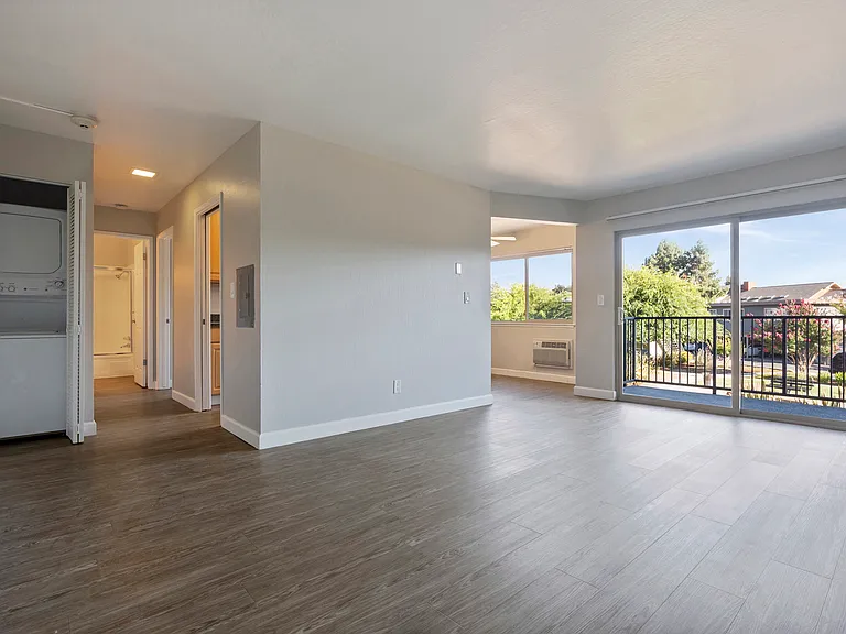 234 Escuela Ave — Photo 18