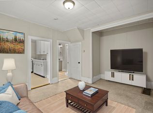 102 Fairbanks St NE, Grand Rapids, MI 49503