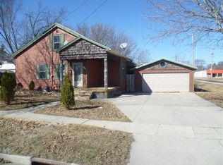 131 W Candise St, Jefferson, WI 53549