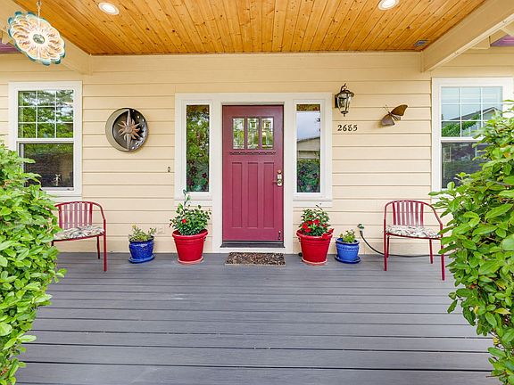 3rd image of 2685 Clay Creek Way