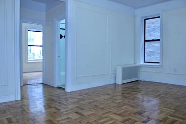 Rented by Roberto Guilbet, LREB