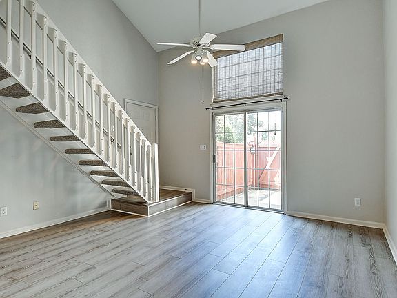 5th image of 212 Fireweed Ct
