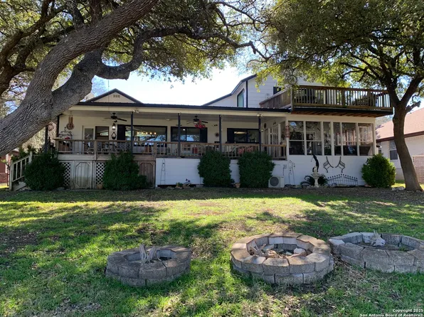 239 Watts Ln, Canyon Lake, TX 78133