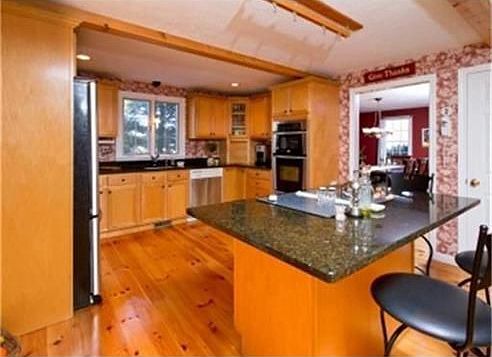 3rd image of 41 Harborlight Dr