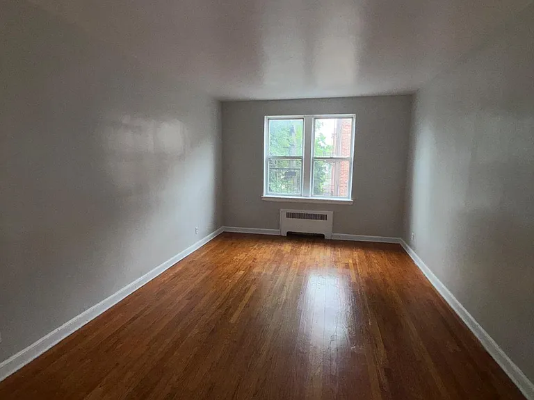 358 Stuyvesant Ave #205 — Photo 4