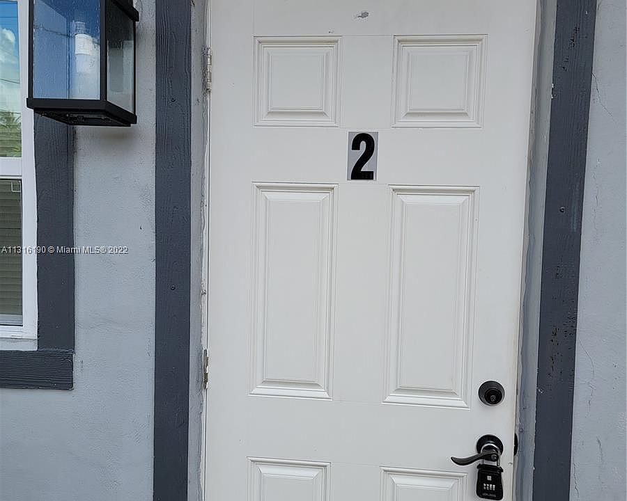 1st image of 528 NW 23rd Ave #2