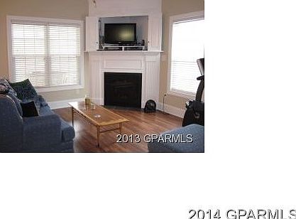 5th image of 2329 B Dovedale Dr
