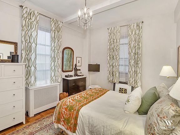 4th image of 535 W 110th St APT 6B