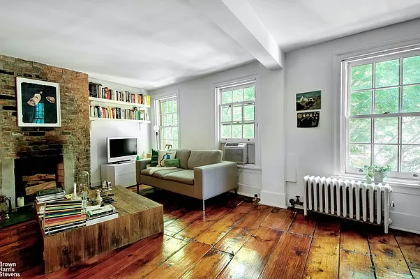 Rented by Brown Harris Stevens | media 9