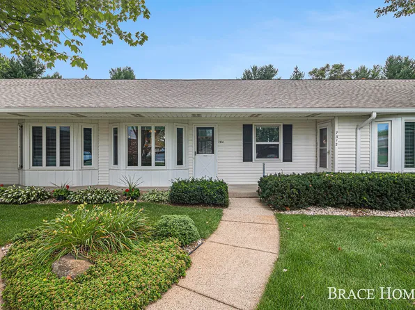 7314 Grove Dr #23, Jenison, MI 49428