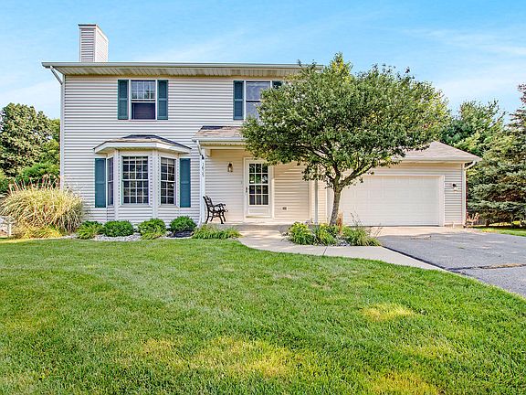 2nd image of 1635 Auburn Woods Trl