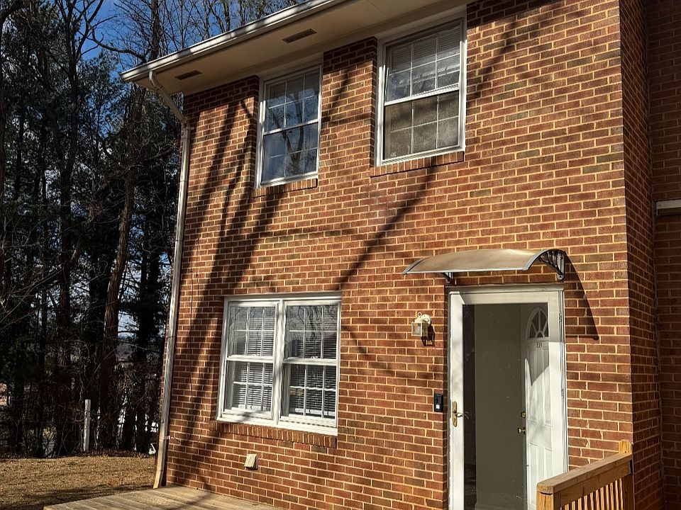 1st image of 339 Skyline Pl