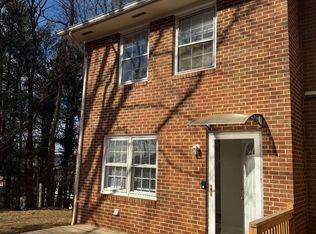 339 Skyline Pl, Front Royal, VA 22630