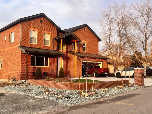 9755 W 25th Ave, Lakewood, CO 80215
