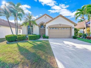 1883 Oak Berry Cir, Wellington, FL 33414