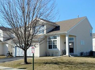 20500 Erie Ct, Crest Hill, IL 60403