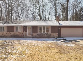 12691 Basell Dr, Hemlock, MI 48626