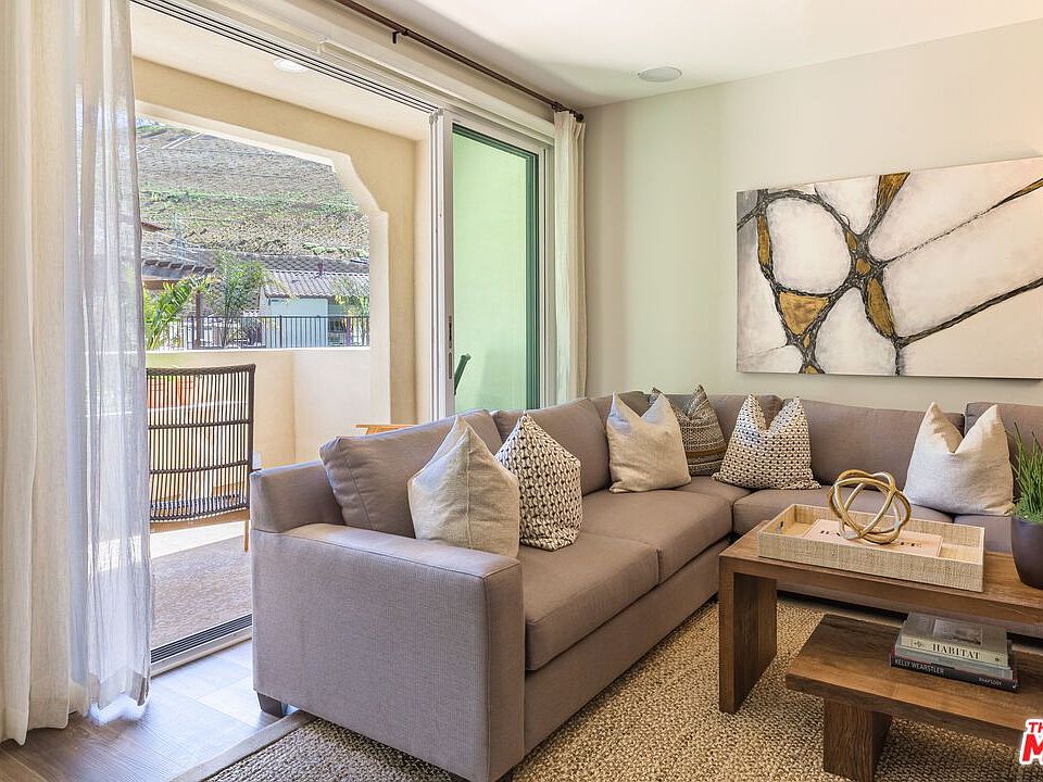 4377 Paxton Pl Calabasas, CA, 91302 Apartments for Rent Zillow