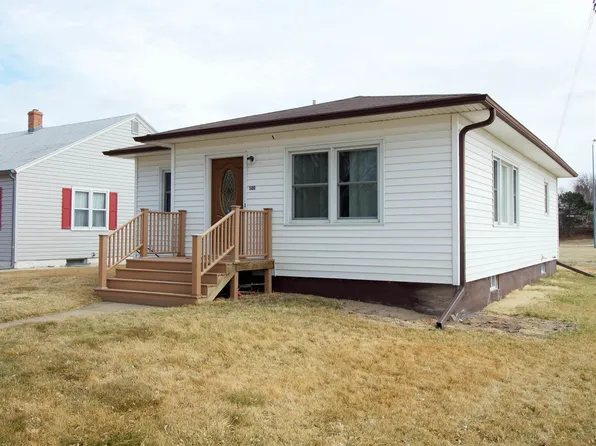 506 Rock Dr, Bassett, NE 68714